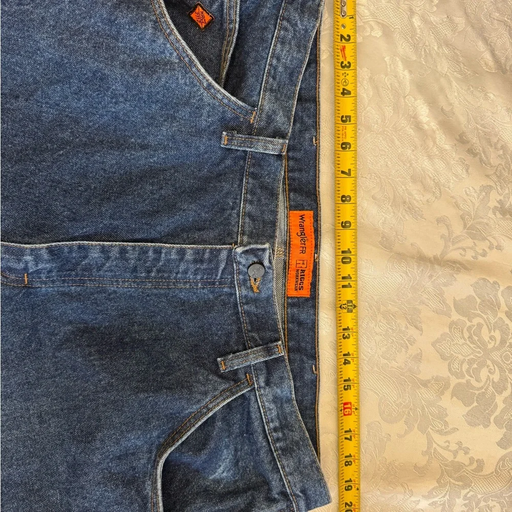 Wrangler FR Flame Resistant Riggs Relaxed Fit Blue Jean Men’s Size 40x32 FR3W050